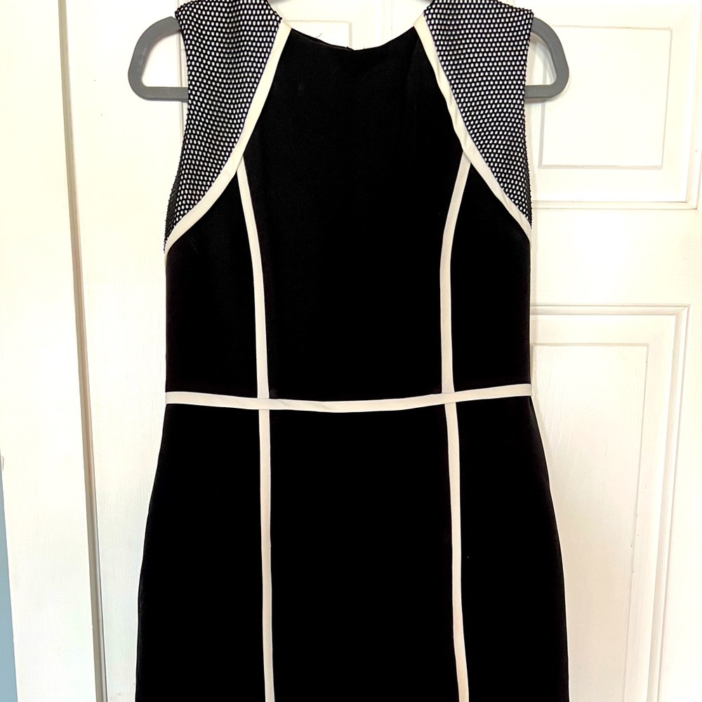 Black dress size 10. EUC